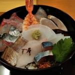 なみじ - 地魚の海鮮丼2160円