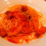 ロロチェントロカフェ - トマトソースのパスタ