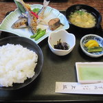 上坂 - 料理写真:特産九頭竜川　鮎定食
