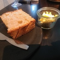 ラ・ボンヌターブル - 