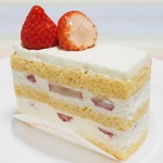 パティスリー ラブリコチエ - ガトーフレーズ