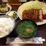 楽天 - 上ヒレカツ定食