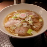 HARERUYA - 煮干し中華そば　肉増し　700円