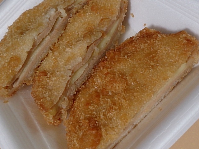 主婦の店 大山店 - 羽前大山（コンビニ・スーパー）の写真