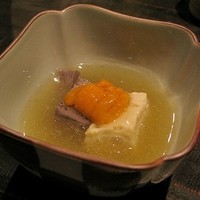 先斗町 魯ビン - 湯葉豆富　生うにのせ　わさびあんかけ