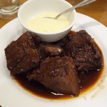 らーめん 稲荷屋 - 牛赤ワイン煮込み