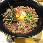 焼肉JIN - 黒毛和牛の絶品ミンチ丼