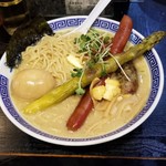 塩そば専門店 桑ばら - 燻製アスパラと燻製ウィンナーと燻製ピンクソルトの洋風燻製塩そば(某日の裏そば)