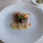 パラッツオ - 金目鯛のティアン仕立て、タイムの香りと雲丹を添えて