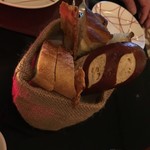 db bistro & oyster bar - どのお店もパンがおいしい。