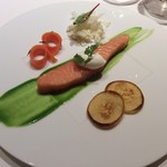 メゾン タテル ヨシノ - 軽くスモークしたサーモンミーキュイ ステラマリス風