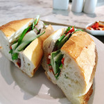 Le Meridien Saigon - バインミー様だけど中身が・・・