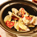 Nhà hàng Cá Voi Xanh - ○浅蜊の酒蒸し様