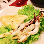 Nhà hàng Cá Voi Xanh - ○烏賊の塩焼き様