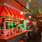 墨国回転鶏酒場