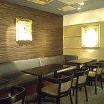 万世 千代田 - 移動が面倒かも知れないけれど雰囲気とシチュエーションの演出。