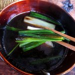 そば切り からに - 軽く焼いたネギ