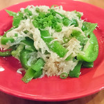 Aglio olio with green pepper and whitebait