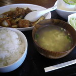 ５丁目カフェ - 日替わりランチ（５８０円）　本日は酢豚です。