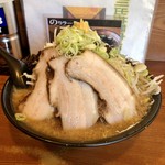 川出拉麺店 - で〜やまラーメン 麺大盛ネギトッピング