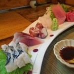 喜作 - 刺身盛り合わせ