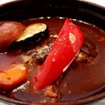 洋食屋　神戸デュシャン - 名物煮込みハンバーグ シチュー仕立て 神戸近郊野菜添え♪