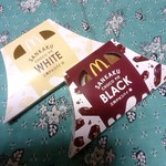 マクドナルド - 三角チョコパイ黒&白240円