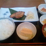 Fukudaya - 小鉢は玉子焼きと、筍と人参の煮物です。