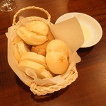 ボナセーラ - お通し　パン３種