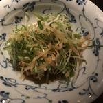 新宿モンシェルトントン - きざみ野菜の和風サラダ