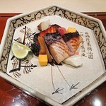 赤坂蓮の庭 - 焼物