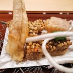 赤坂蓮の庭 - 雲丹しんじょう、リンゴ天ぷら、干し芋天ぷら