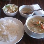 タイ料理 ブアールアン - 