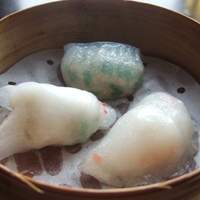 広東料理 センス - 香港点心師　張シェフ特製本日の三種蒸し餃子