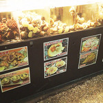 はこだて ふさや - 玄関横の生け簀