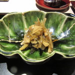 銀座うち山 - 山葵の茎の醤油漬け