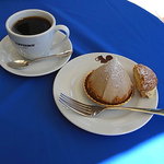 くるみの樹 - モンブランとグァテマラとオマケの半切りシュー