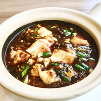 四種の辣油入り麻婆豆腐