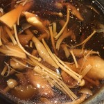 Nagasaka Sarashina Nunoya Tahee - 舞茸、しめじ、ナメコ、エリンギ、えのき、鶏肉が入った餡。