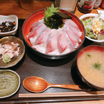 ご当地酒場 長崎県五島列島 小値賀町 - 