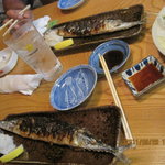 居酒屋 みやぎ - 黒く焼けたサンマ