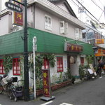 普天河 - ファサード　北角から