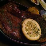 鉄串BBQ肉ロック70'S カンダーラ - ワイルドカウボーイステーキ！