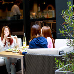 釜焼きビーフと釜焼きピッツァ BIST Kitchen - 