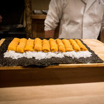 富小路 やま岸 - 名物雲丹ドック