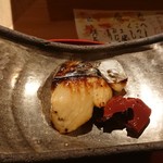 高辻 かもくら - さわらの柚庵焼き  赤こんにゃく