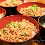 ビストロ ゴキゲン鳥 - そぼろ丼