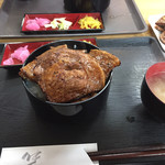 ぶた福 - ミックス豚丼