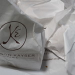 メゾンカイザー - 包装