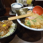 Nanashi Tonkotsu Hen - 今日のお昼